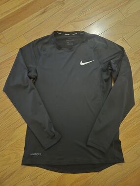 Nike Men’s Black Dri-FIT Long Sleeve Training Shirt